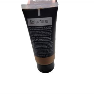 MagiX Tint Brightening Tinted Moisturizer Medium
